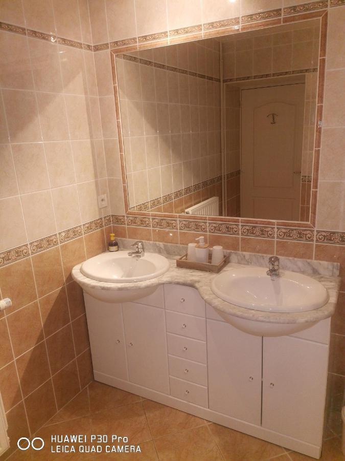 Chambre D'Hotes Le Val Du Chapelain Bed & Breakfast Montigny-la-Resle Exterior photo