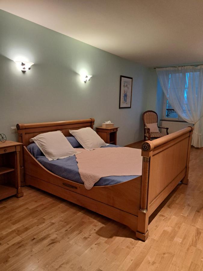 Chambre D'Hotes Le Val Du Chapelain Bed & Breakfast Montigny-la-Resle Exterior photo