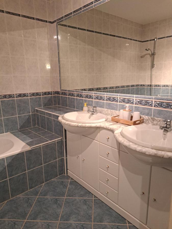 Chambre D'Hotes Le Val Du Chapelain Bed & Breakfast Montigny-la-Resle Exterior photo