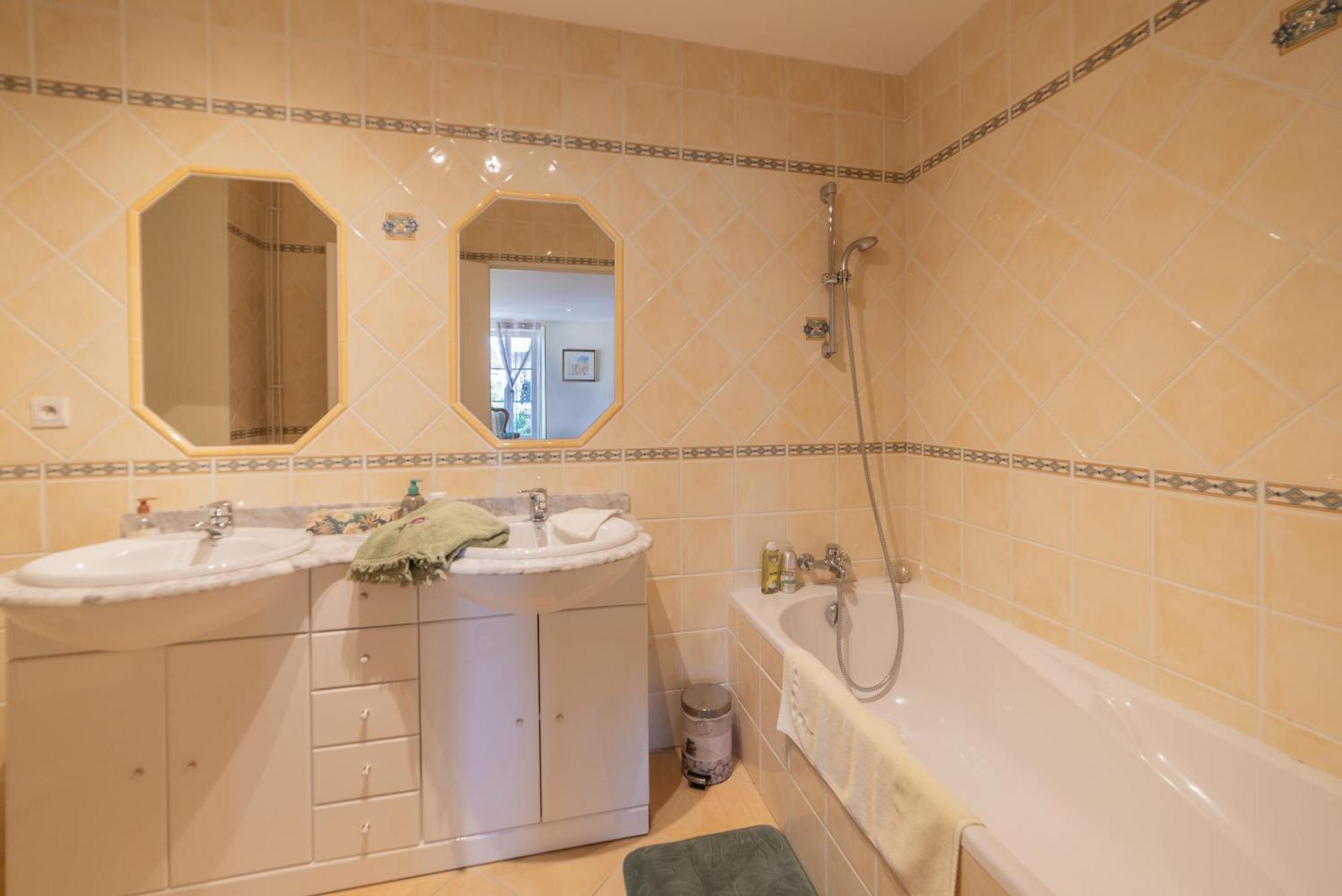 Chambre D'Hotes Le Val Du Chapelain Bed & Breakfast Montigny-la-Resle Room photo