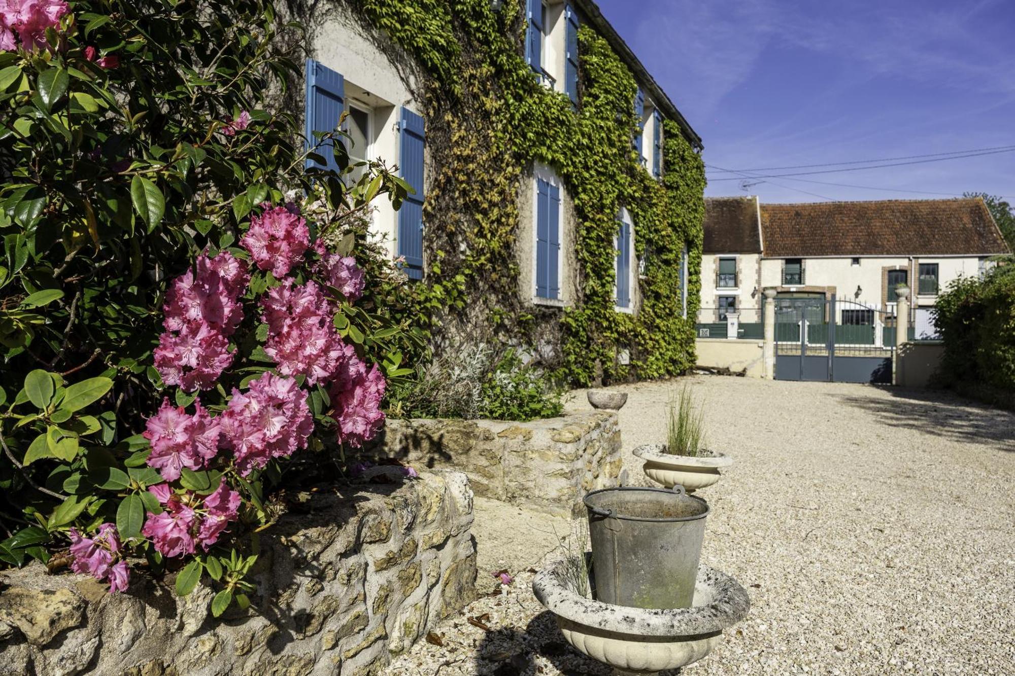 Chambre D'Hotes Le Val Du Chapelain Bed & Breakfast Montigny-la-Resle Exterior photo