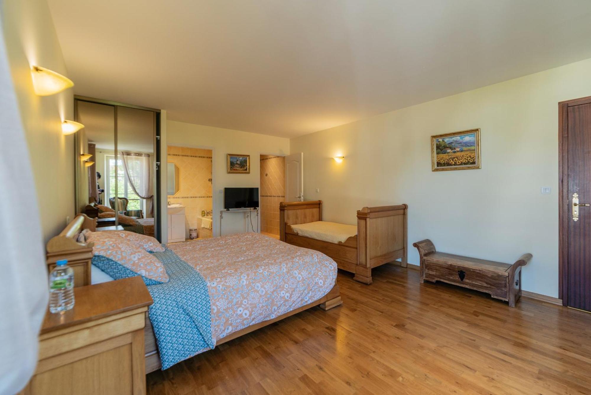 Chambre D'Hotes Le Val Du Chapelain Bed & Breakfast Montigny-la-Resle Room photo